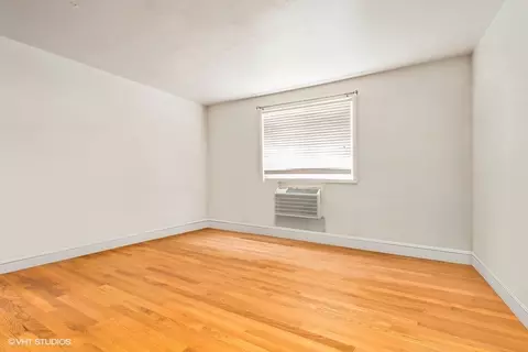 1925 Harrison St #3H, Evanston, IL 60201 photo 5