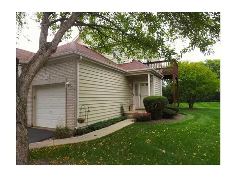 2148 Glacier Ct #2148, Algonquin, IL 60102 photo 2
