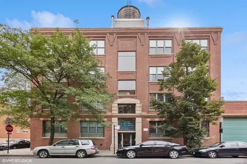 835 N Wood St #304, Chicago, IL 60622