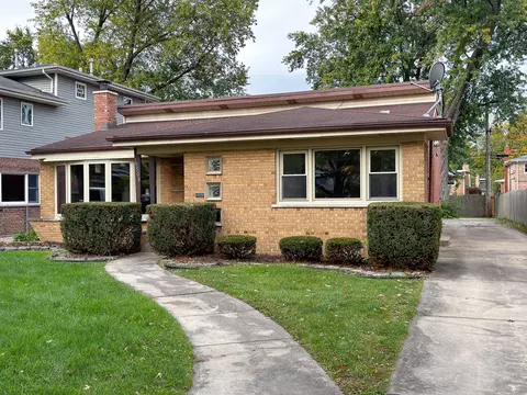 10508 S Keeler Ave, Oak Lawn, IL 60453