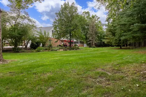 10 Timberlake Rd, Bloomington, IL 61704 photo 65