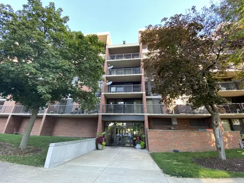 2941 S Michigan Ave #512, Chicago, IL 60616