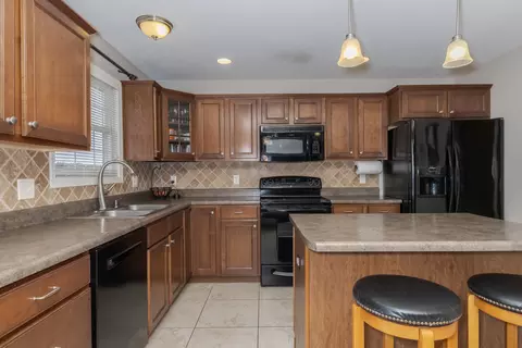 1511 Olmsted Rd, Normal, IL 61761 photo 5
