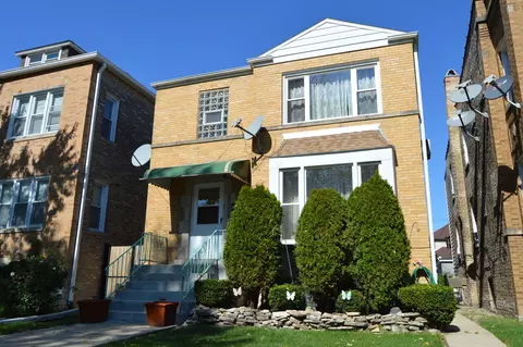 5110 W Melrose St, Chicago, IL 60641