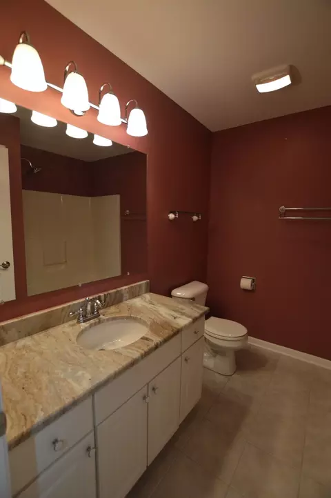 1736 Pine St #1736, Mchenry, IL 60050 photo 20
