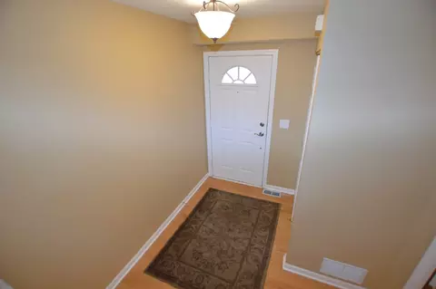 1736 Pine St #1736, Mchenry, IL 60050 photo 10