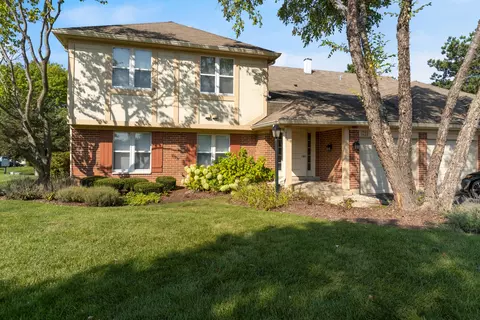1268 N Regency Dr #388, Vernon Hills, IL 60061