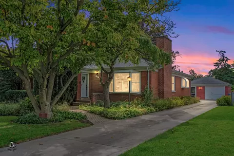 1441 Forest Ave, Des Plaines, IL 60018