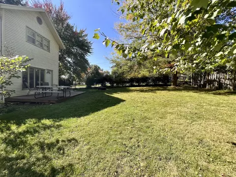 503 E Bradshaw St, Dixon, IL 61021 photo 18