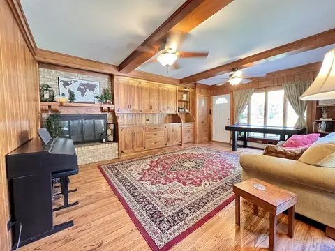 503 E Bradshaw St, Dixon, IL 61021 photo 5