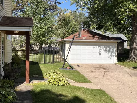 503 E Bradshaw St, Dixon, IL 61021 photo 17