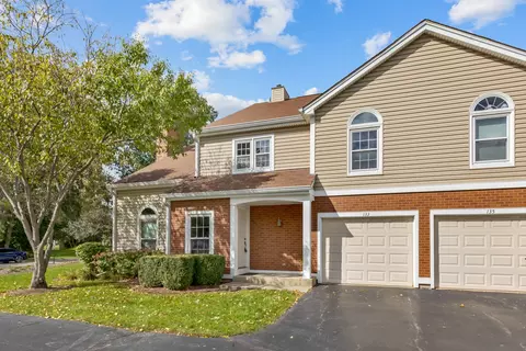 133 S Stonington Dr #133, Palatine, IL 60074