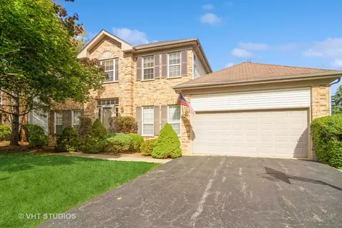 1119 Victoria Dr, Fox River Grove, IL 60021