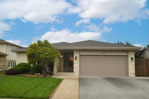 7238 Arbor Ln, Justice, IL 60458