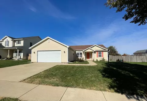 3922 Trailway Dr, Champaign, IL 61822