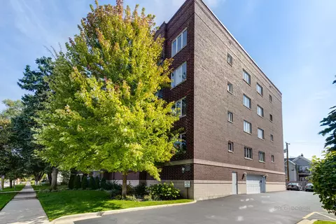1433 Perry St #207, Des Plaines, IL 60016 photo 14