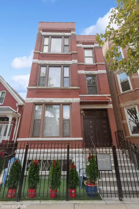 2633 W Potomac Ave, Chicago, IL 60622