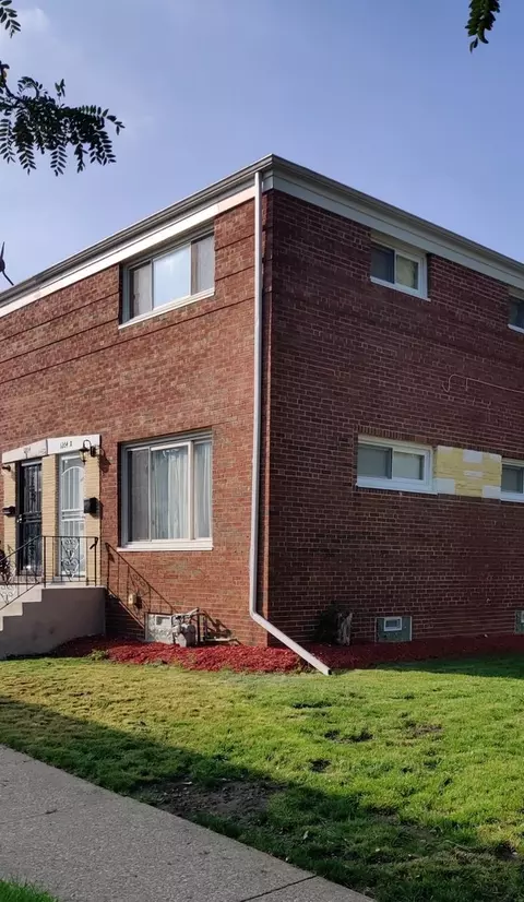 1204 S 16th Ave #A, Maywood, IL 60153