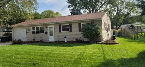 1804 11th Ave, Sterling, IL 61081