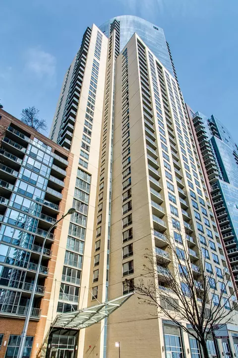 420 E Waterside Dr #3112, Chicago, IL 60601