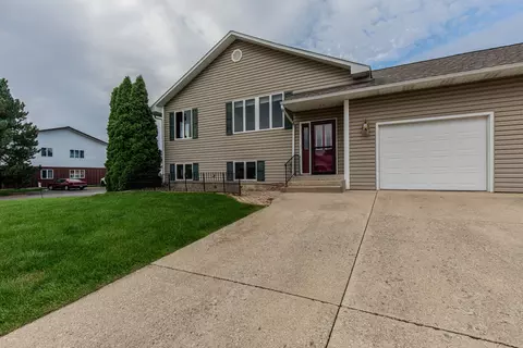 916 Innsbruck Ln #1, Princeton, IL 61356