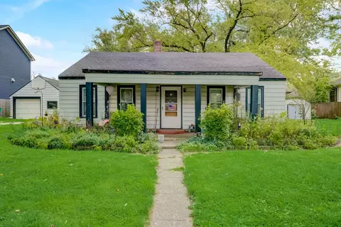 507 N Warwick Ave, Westmont, IL 60559