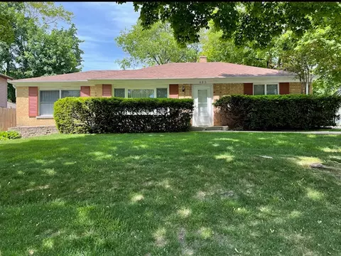 423 2nd Ave, Libertyville, IL 60048