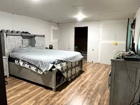 407 E Booth St, Tampico, IL 61283 photo 12