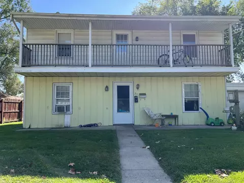211 Linwood Ave, Ottawa, IL 61350