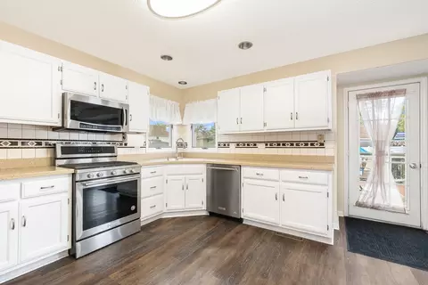 15526 S Pawnee St, Plainfield, IL 60544 photo 7