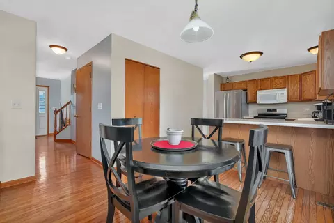 1631 Tall Oaks Dr, Plainfield, IL 60586 photo 8