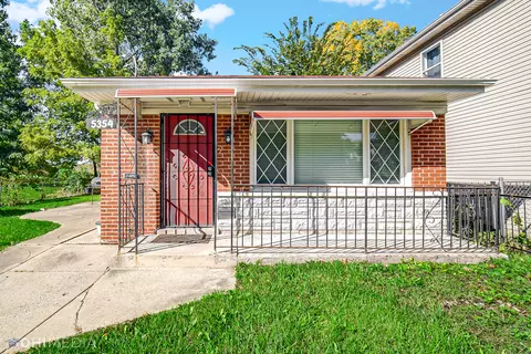 5354 S Shields Ave, Chicago, IL 60609