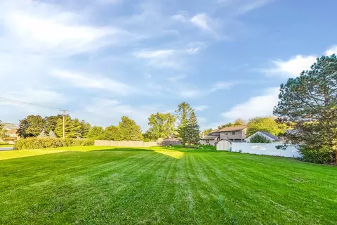 663 Grenache Ct, Bartlett, IL 60103 photo 57