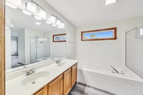 663 Grenache Ct, Bartlett, IL 60103 photo 37