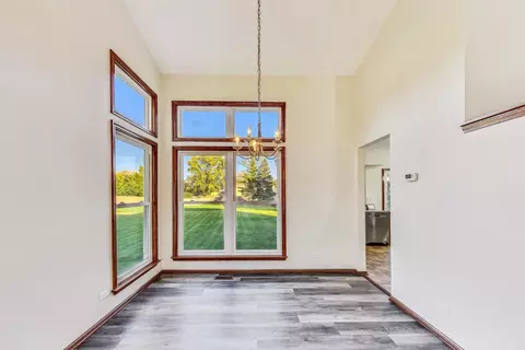 663 Grenache Ct, Bartlett, IL 60103 photo 9