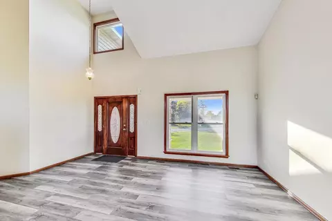 663 Grenache Ct, Bartlett, IL 60103 photo 7