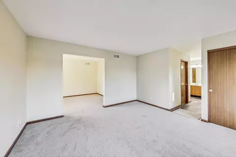 663 Grenache Ct, Bartlett, IL 60103 photo 30