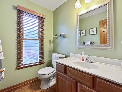 3511 Lakeview Dr, Algonquin, IL 60102 photo 12