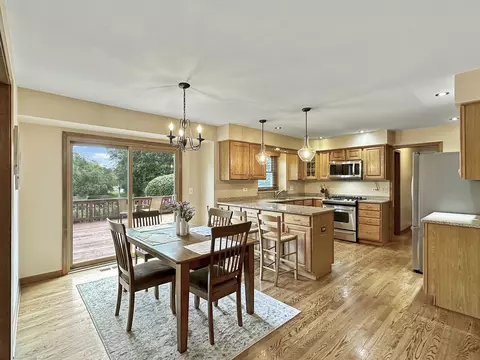 3511 Lakeview Dr, Algonquin, IL 60102 photo 7