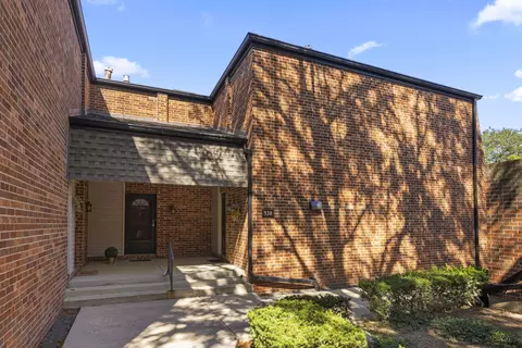538 W Northwest Hwy #B, Palatine, IL 60067