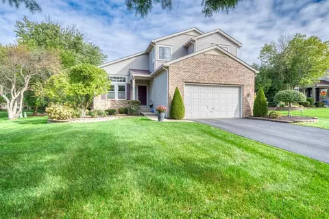 1200 Westminster Dr, Woodridge, IL 60517
