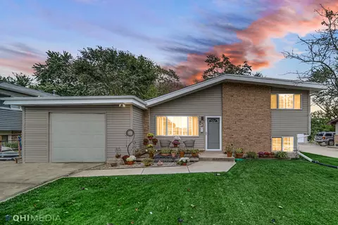 83 N Orchard Dr, Park Forest, IL 60466