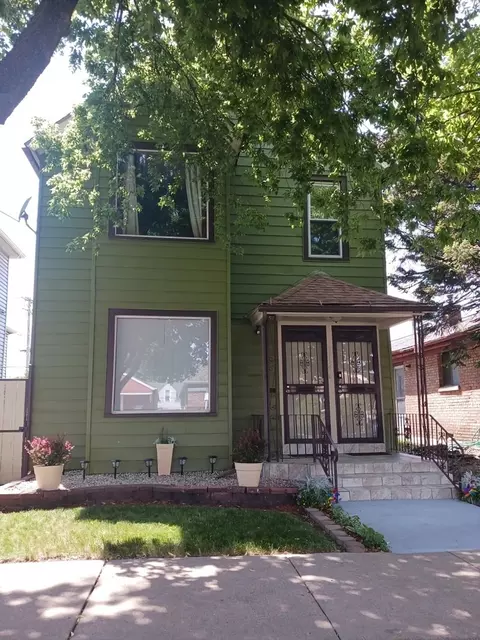 9154 S Yates Blvd, Chicago, IL 60617