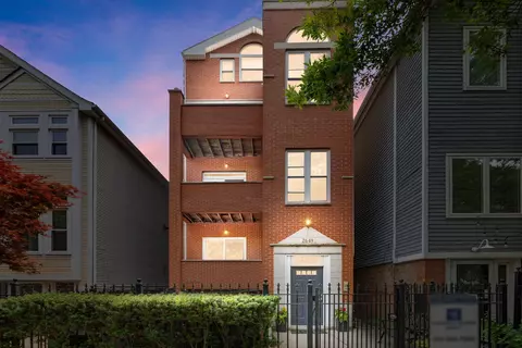 2649 N Southport Ave #1, Chicago, IL 60614
