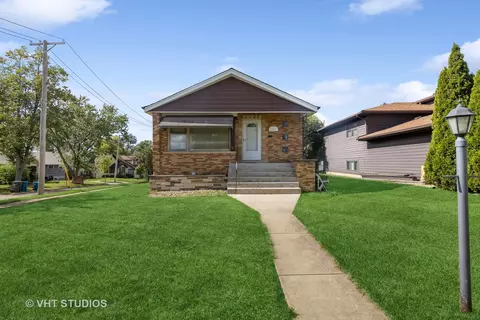 4946 Prospect Ave, Downers Grove, IL 60515