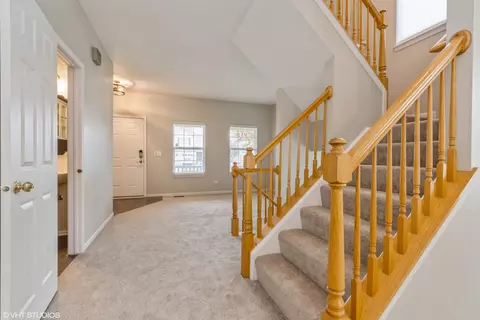 2011 Brunswick Dr, Plainfield, IL 60586 photo 3