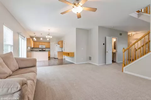 2011 Brunswick Dr, Plainfield, IL 60586 photo 7