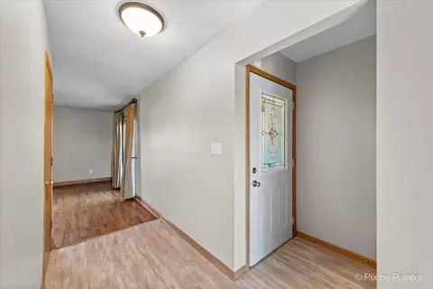 2719 Killarney Dr, Cary, IL 60013 photo 3