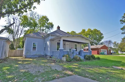 1003 W Bridge St, Streator, IL 61364