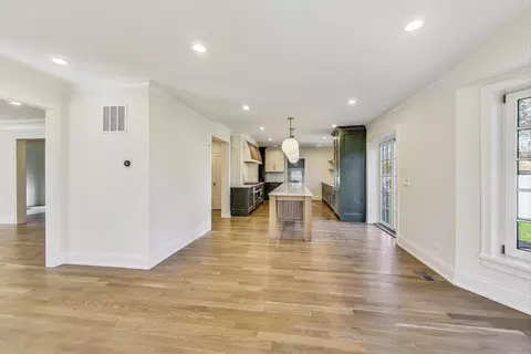 703 Thatcher Ave, River Forest, IL 60305 photo 7